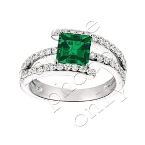 Ladies 14KY Emerald Ring